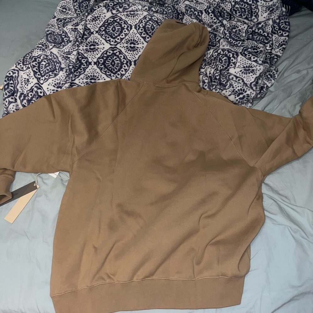 Essentials fear of god hoodie brand new never worn